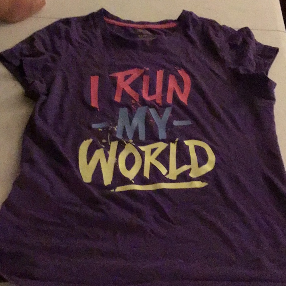 Girls T-shirt size 14/16